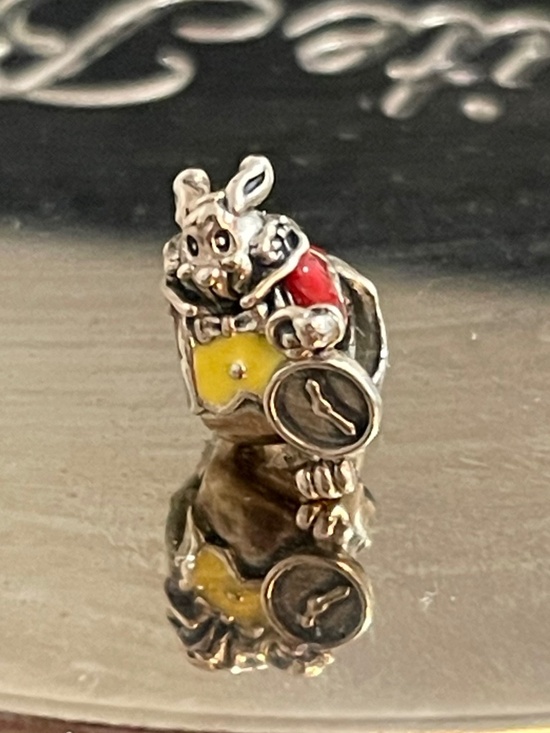 Pandora Disney Alice in Wonderland White Rabbit charm - Picture 2 of 6